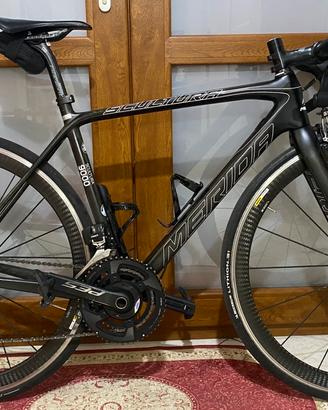 BICI DA CORSA SCULTURA MERIDA 9000