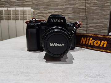 Nikon F90 + obiettivo Nikkor AF 35-70mm