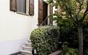 appartamento-su-due-livelli-con-giardino-e-ampio-g