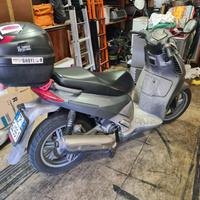 aprilia sportcity 150