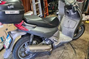 aprilia sportcity 150