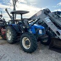 Trattore new holland tl80a+caricat