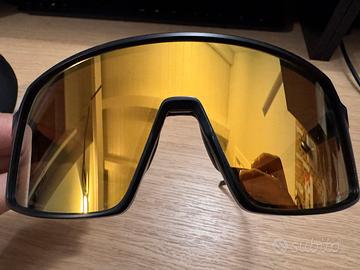 Oakley Sutro Limited ediction
