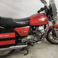 Oldtimer moto guzzi v50 III