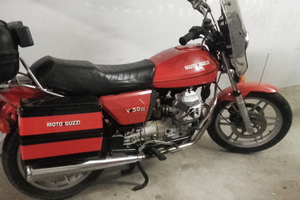Oldtimer moto guzzi v50 III