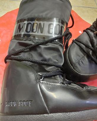 Stivale MoonBoot usato unica volta