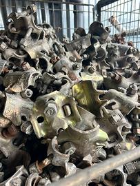 Giunti ortogonali per ponteggi