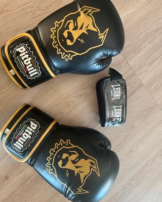 Guanti e fascie kick boxing