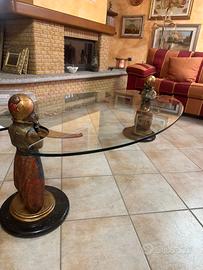 Tavolino scultura con piano in vetro