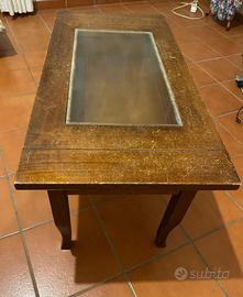 Tavolino artigianale in legno massello con vetro