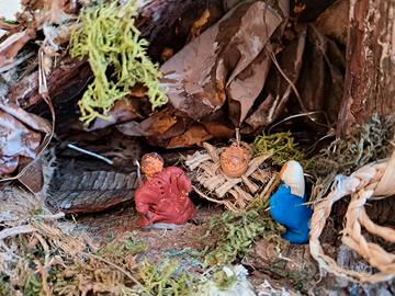 piccola grotta con nascita in cartapesta