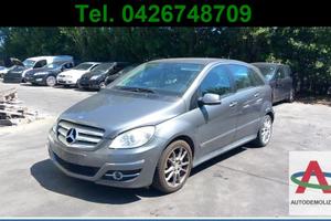 Ricambi MERCEDES CLASSE B W245 200 CDI - NO MOTORE