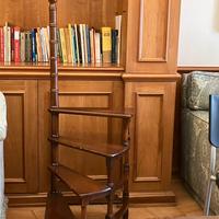 Scaletta per libreria