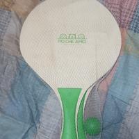 racchette in legno per tennis da spiaggia