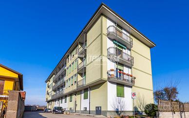 VEROLENGO 3 LOCALI CON BOX AUTO