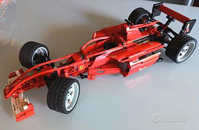 Modellino LEGO Racers 8386 - Ferrari F1 scala 1:10