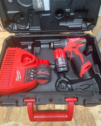 Milwaukee M12 BLDDRC