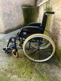 Carrozzina per disabili