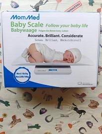 Bilancia digitale MomMed pesa neonati e adulti