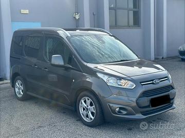 FORD Tourneo Connect 1.5 TDCi 120 CV Tit.