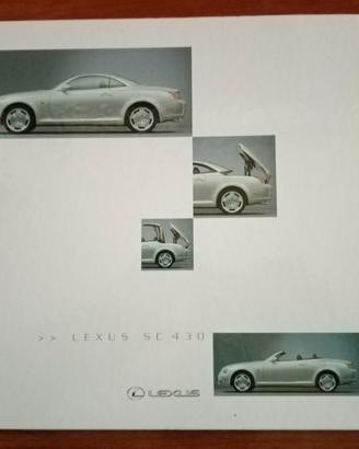 Depliant di Lexus e cars