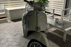 Vespa 300 GTS