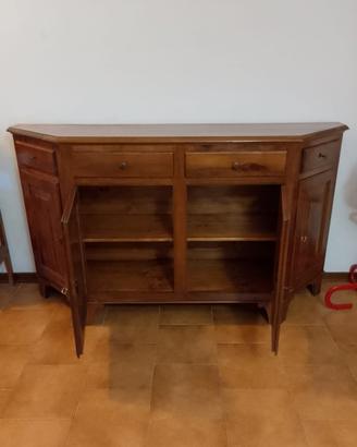 Credenza in legno massello con finitura noce