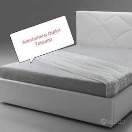 ? Letto matrimoniale, materasso e 2 guanciali