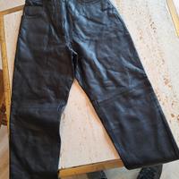 pantaloni in pelle da donna 42