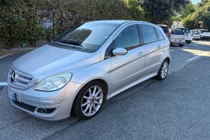 Mercedes-benz B 180 CDI