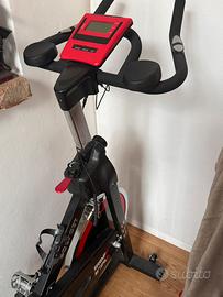 Bici da sport e spinnig gosport