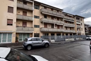 Appartamento 130 mq con terrazzi e garage