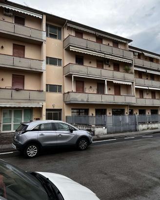 Appartamento 130 mq con terrazzi e garage