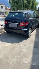 Mercedes b200