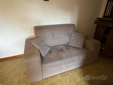 Divano nuovo