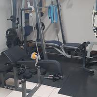 Smith machine Moovyoo Cobra e attrezzi