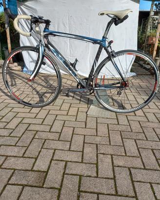 bicicletta Nuzzi sport racing