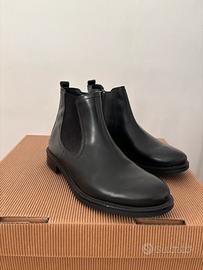 Stivaletto uomo mai usato