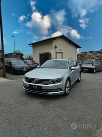 Volkswagen Passat 1.6 TDI DSG
