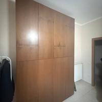 Armadio a muro 6 ante in legno