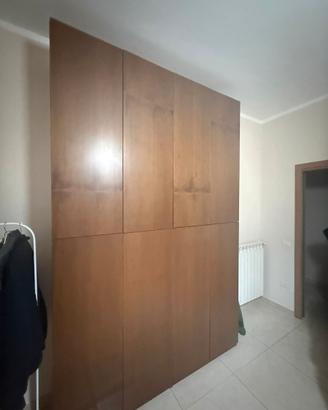 Armadio a muro 6 ante in legno