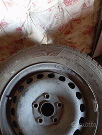 5 cerchi gommati all'80%