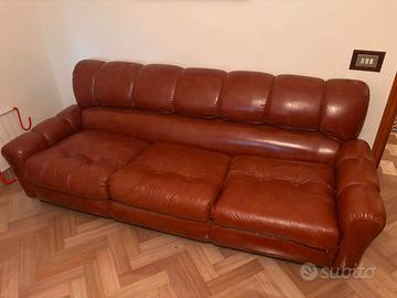 Divano Letto In Pelle Marrone