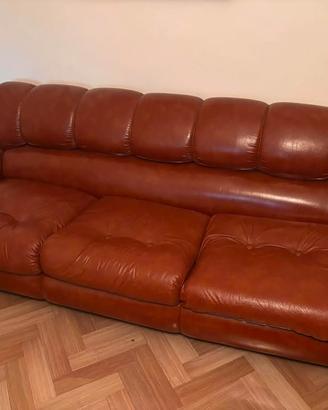 Divano Letto In Pelle Marrone