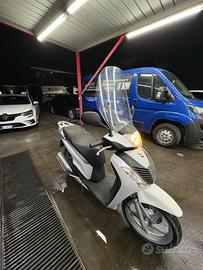 Honda sh 125 2012