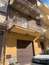 Casa Autonoma su due livelli+garage