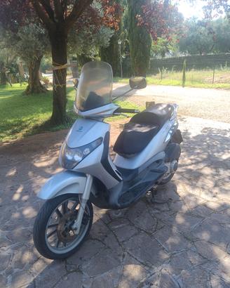 Piaggio Beverly 125