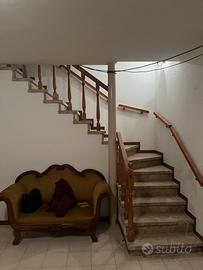 Ringhiera corrimano in legno