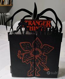 Espositore Kinder Joy Stranger Things