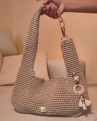 borsa in cordino interamente fatta a mano